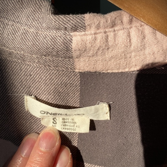 Very cute GUC O’Neil plaid tunic - Picture 2 of 6